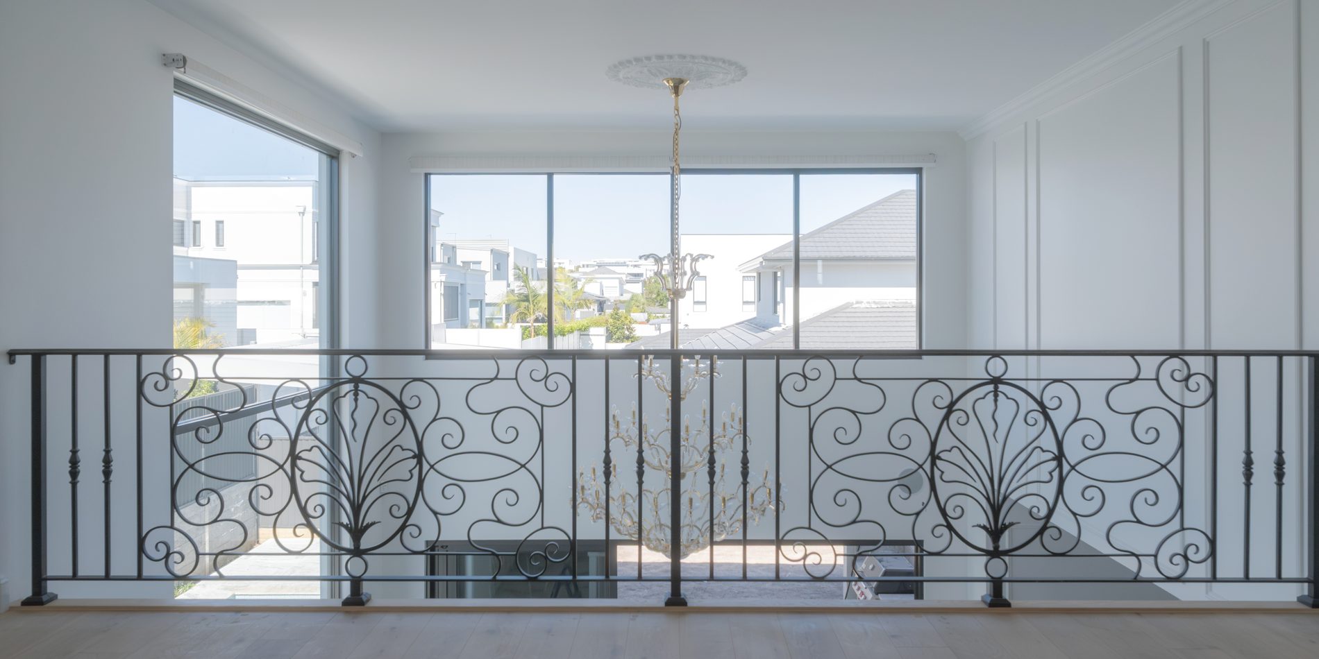 The upstairs sitting room and its balustrade