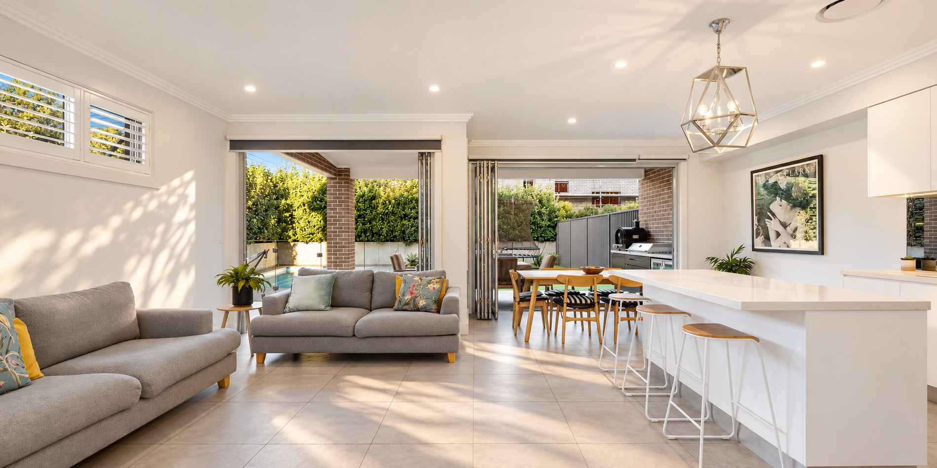 Living opening straight out to the terrace